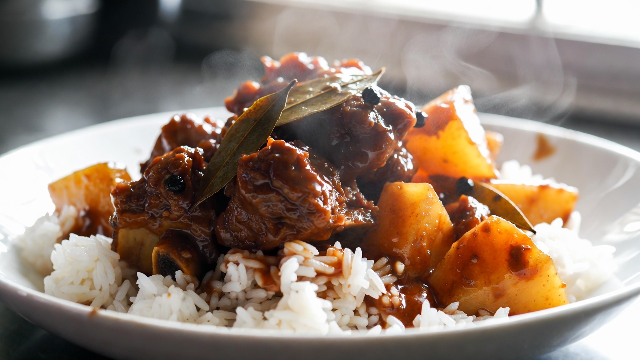 Filipino Beef Short Ribs Adobo – Tender & Flavorful One-Pot Comfort Food